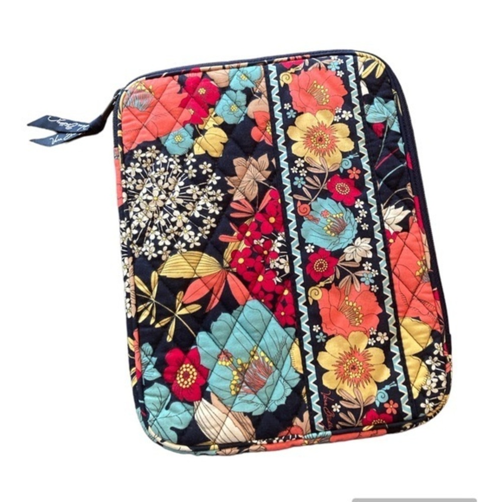 VERA BRADLEY Tablet Case - 10” x 8”